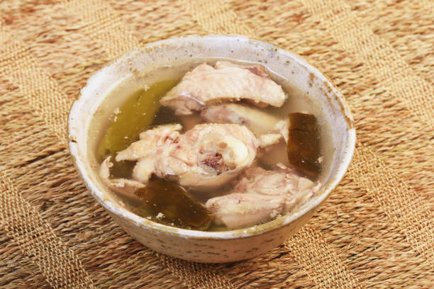 istock Peeled chili pepper chicken soup 985527698