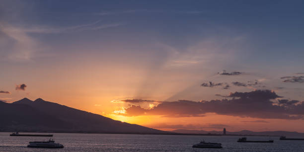 istock Landscape with ships in bay of Izmir 985786834
