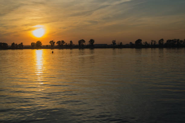 istock Sunset at Volga river in Kazan, Russia 985794890