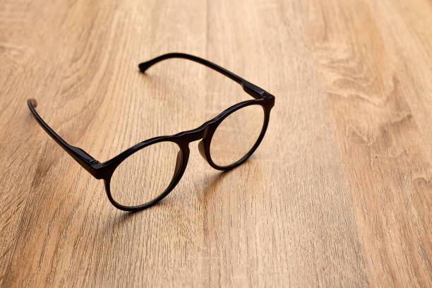 istock Close Up Of Eyeglasses On Table 985842090