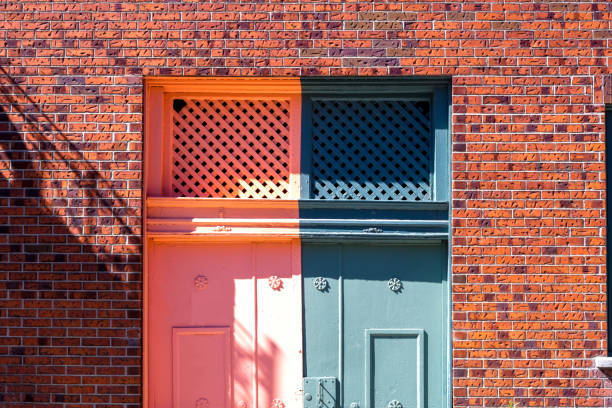 istock Montreal close up of house facade 985864392