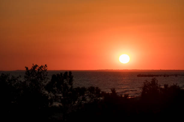 istock Summer sunset at the seaside 985883328