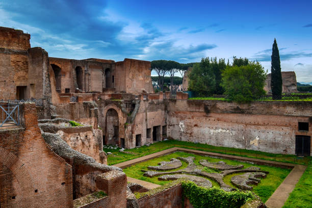 istock Ancient Roman ruins in Rome, Italy 985914114