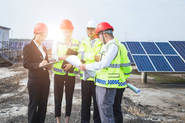 istock Engineers probe in the photovoltaic power base 985999090