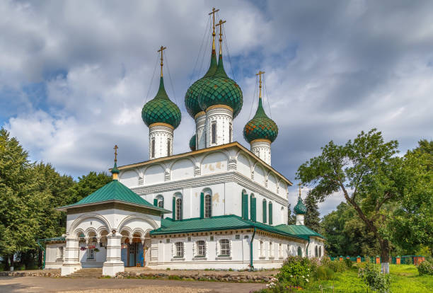 istock Feodorovskaya church , Yaroslavl 986043846