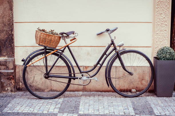 istock Vintage old bicycle with basket 986064944