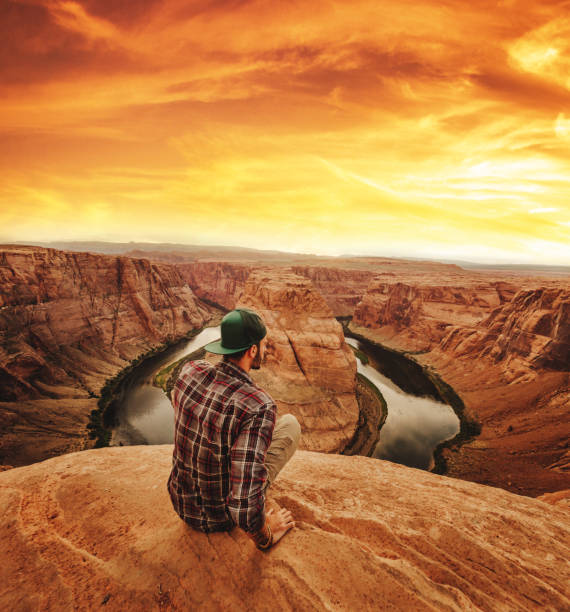 istock on top of horse shoe bend 986115230