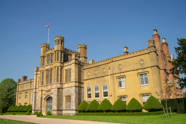 Coughton Court Coughton Court in the beautiful sunshine coughton stock pictures, royalty-free photos & images