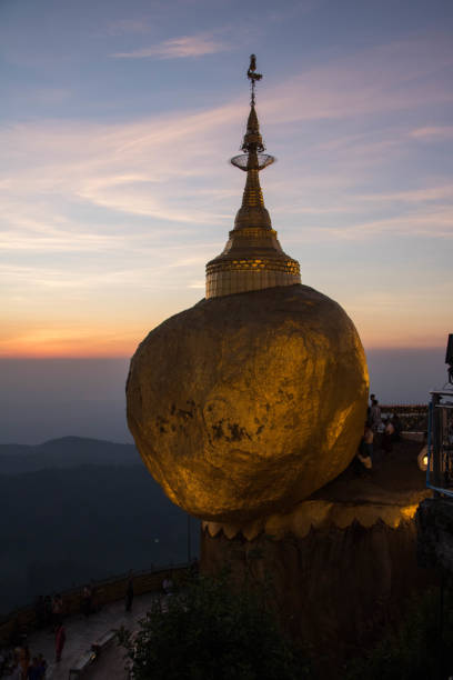 istock Myanmar: Golden Rock Pagoda 986246184