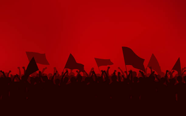 ilustraciones, imágenes clip art, dibujos animados e iconos de stock de grupo de silueta de personas puño levantado y banderas de la protesta en diseño plano icono con fondo de cielo rojo - riot