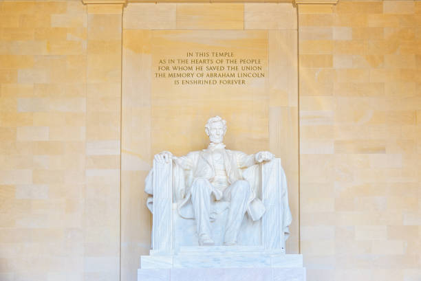 вашингтон, сша, памятник аврааму линкольну. - abraham lincoln washington dc statue president стоковые фото и изображения