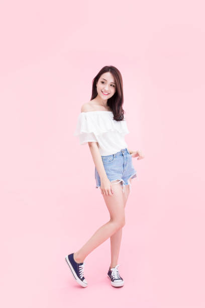 istock young beauty woman 986518532