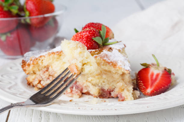 istock Homemade strawberry pie with fresh berry 986574104