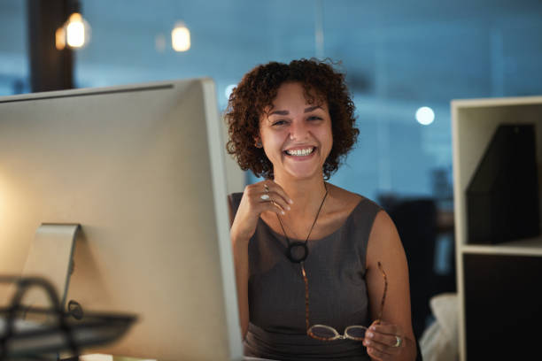 istock She's only happy when the deadline is met 986627924