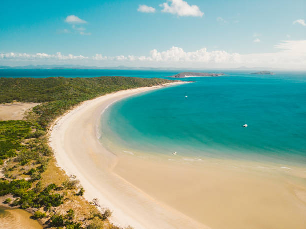 istock Leeke's Beach - The Great Keppel, Queensland, Australia 986656140