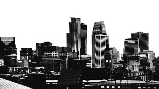 istock City skyline - Minneapolis, MN 986667980