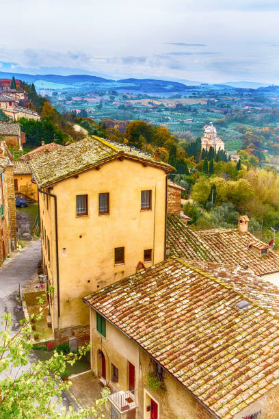 istock Tuscany, panoramic landscape, Italy 986686256