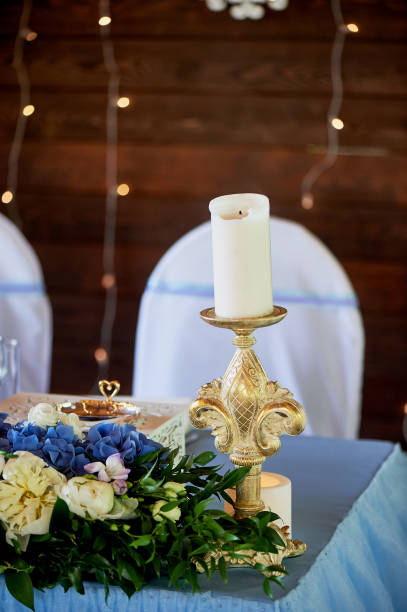 istock The table of young.Composition of hydrangeas, white tablecloth. White-blue gamma 986711864