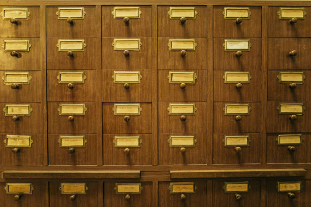 istock Wooden boxes with index cards in library 986712412