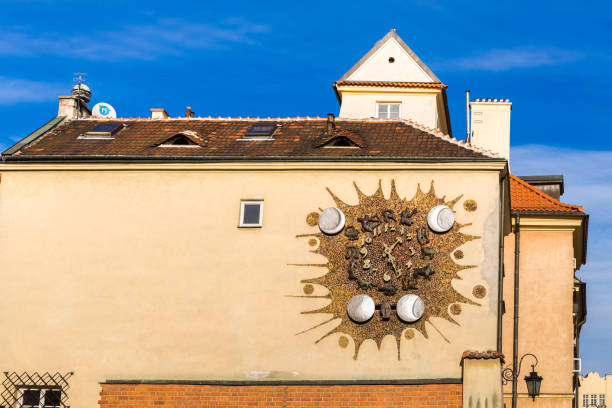 istock Sigismund clock in Warsaw Poland 986778804