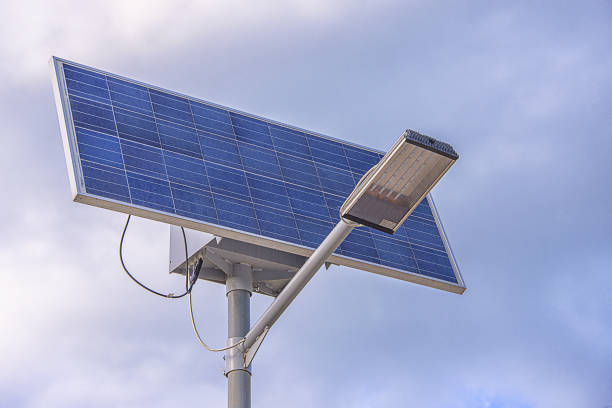 istock street lamp, on batteries from the sun 986792290