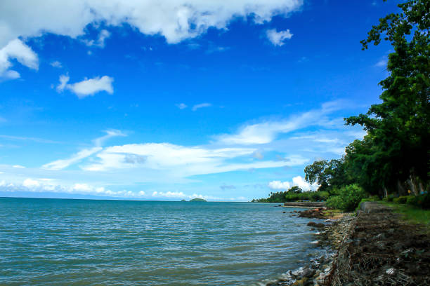 istock Sea View Clouds in the Sky 986863004