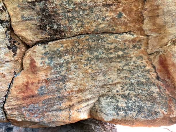 istock Ancient rock painting on sandstone, cederberg mountains 986870764