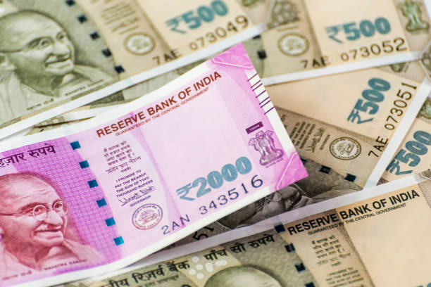 istock Indian new 2000 and 500 Rs Currency Note 986880042