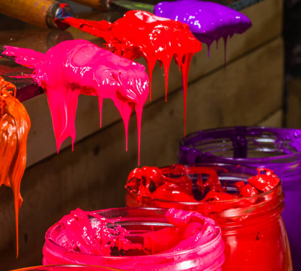 istock pink color is dripping with copy space in square 986939730