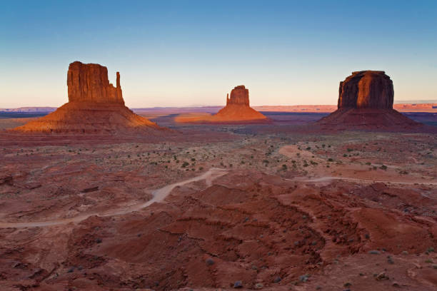 istock Sunset at Monument Valley, Arizona and Utah 987000938