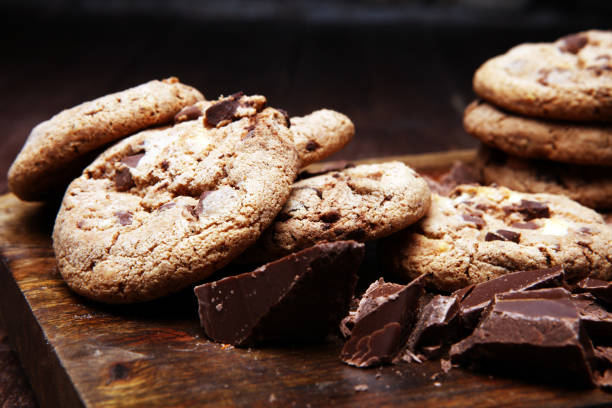 istock Chocolate chip cookies on table freshly baked 987011906