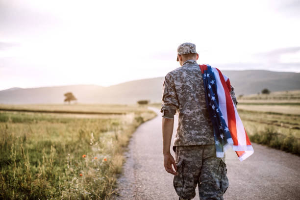 istock American Amputee Soldier On Road 987050488