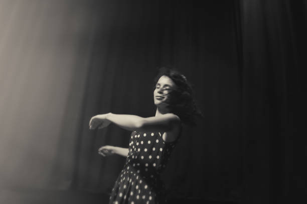 istock dancing in the club 987096090