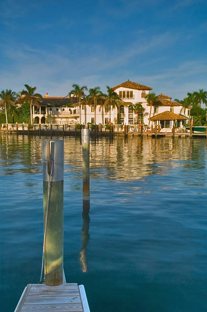 istock luxury waterfront villa home in south florida 98726955