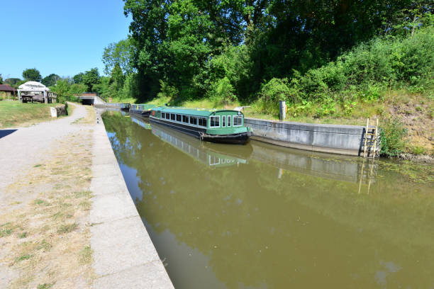 istock Barge moored on the Wey and Arun Canal 987283484