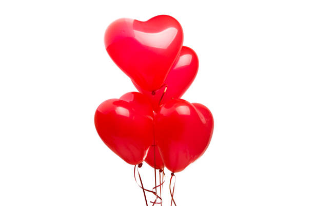 istock balloon heart isolated 987290274