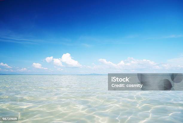 Tropical Sea Stockfoto en meer beelden van Achtergrond - Thema - Achtergrond - Thema, Blauw, Fotografie