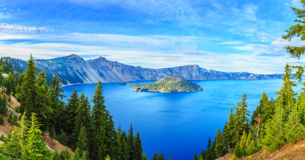 parco nazionale crater lake, oregon, stati uniti - oregon foto e immagini stock