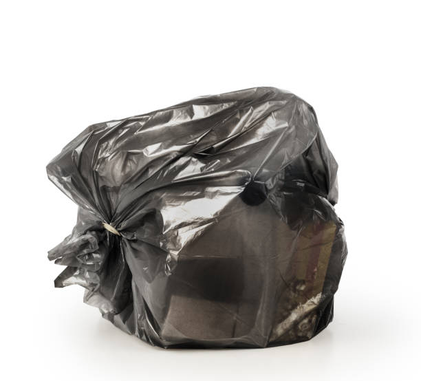 istock Rubbish bag isolated on a white background 987413482