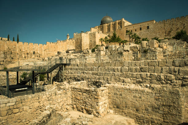 istock Ruins of the Ophel walls, Jerusalem 987544552