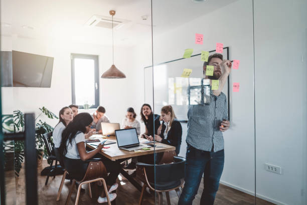 istock Sticky notes are the best way to gather ideas 987603014