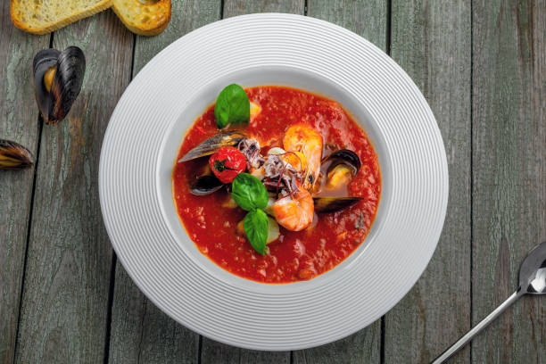 istock Tomato stew with sea food 987670370
