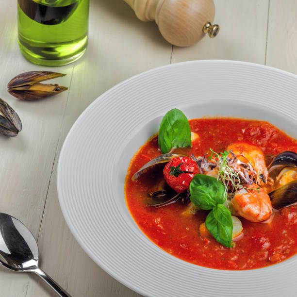 istock Tomato stew with sea food 987670626