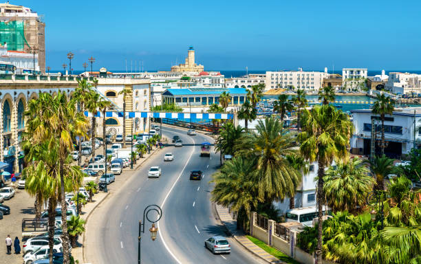 Seaside boulevard in Algiers, the capital of Algeria Seaside boulevard in Algiers, the capital of Algeria. North Africa algiers stock pictures, royalty-free photos & images