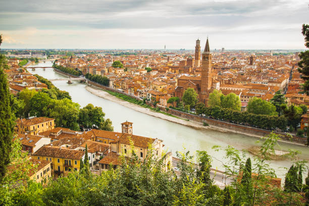 istock City of Verona 987738560