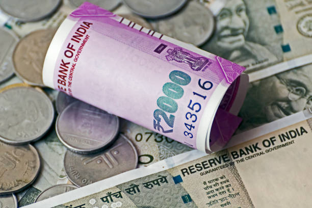 istock Indian new 2000 and 500 Rs Currency Note 987768276