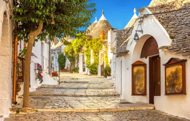 istock Trulli of Alberobello, Puglia, Italy 987784302