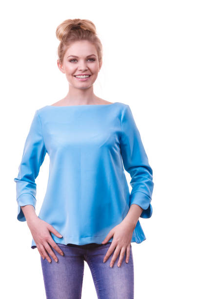 istock Woman wearing casual outfit 987827464