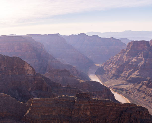 west rim of grand canyon - canyon majestic grand canyon helicopter imagens e fotografias de stock