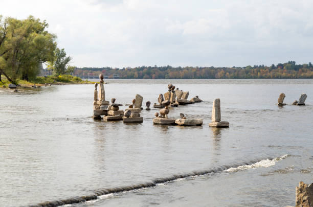 istock 2017 Inukshuks at Remics Rapids 17 988645052